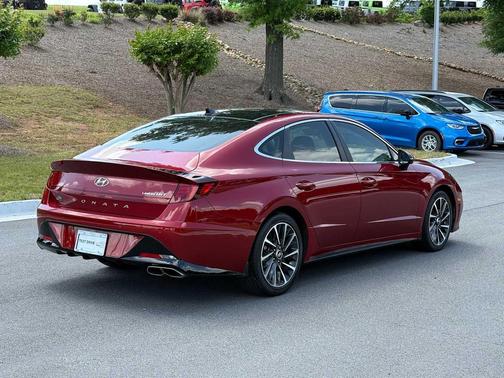 Ultimate Red 2023 Hyundai SONATA Limited