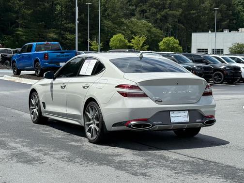 Vatna Gray 2025 Genesis G70 2.5T RWD