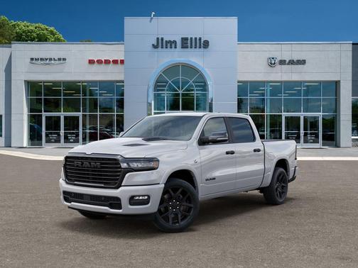 Ivory White Tri-Coat Pearlcoat 2026 RAM 1500 Laramie