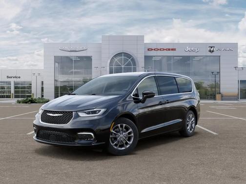 Diamond Black Crystal Pearlcoat 2026 Chrysler Pacifica L