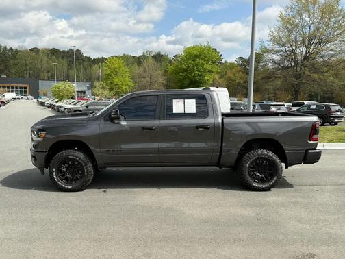 Granite Crystal Metallic Clearcoat 2024 RAM 1500 Laramie