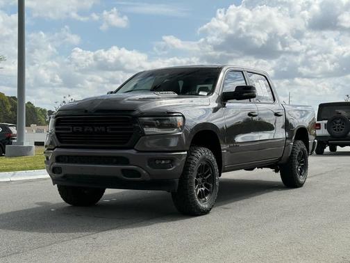 Granite Crystal Metallic Clearcoat 2024 RAM 1500 Laramie