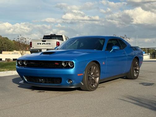 2023 Dodge Challenger R/T Scat Pack