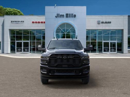 Diamond Black Crystal Pearlcoat 2026 RAM 2500 Big Horn