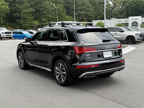 Mythos Black Metallic 2022 Audi Q5 45 S line Premium