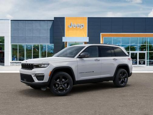 Bright White Clearcoat 2025 Jeep Grand Cherokee Limited