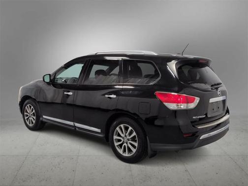 2014 Nissan Pathfinder SL