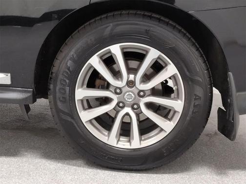 2014 Nissan Pathfinder SL