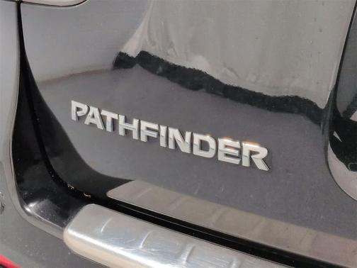 2014 Nissan Pathfinder SL