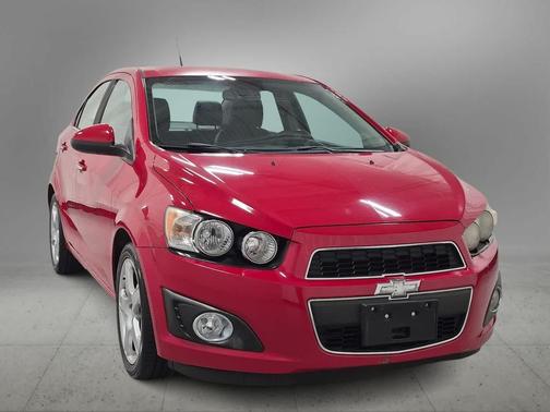 Victory Red 2013 Chevrolet Sonic LTZ