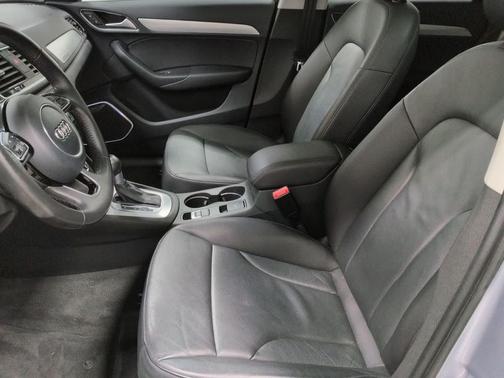 2016 Audi Q3 2.0T Premium Plus