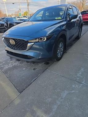 2022 Mazda CX-5 2.5 S Preferred Package