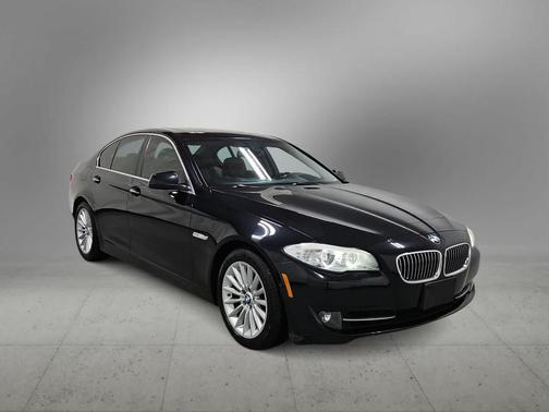 Black 2013 BMW 535 xDrive