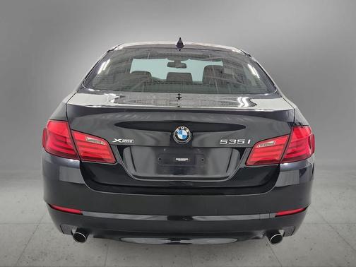 Black 2013 BMW 535 xDrive