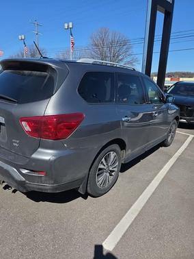 Gun Metallic 2017 Nissan Pathfinder SV