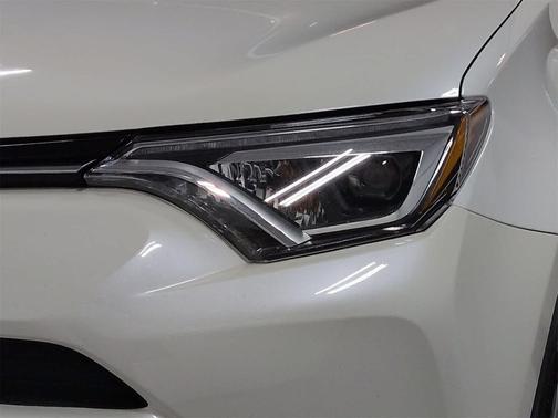 2016 Toyota RAV4 Hybrid Limited