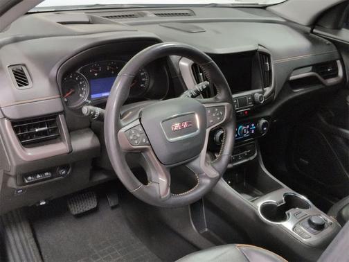 2022 GMC Terrain AWD AT4