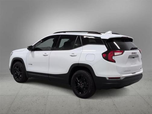 2022 GMC Terrain AWD AT4