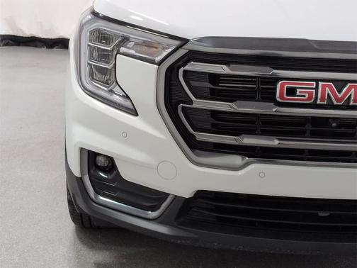 2022 GMC Terrain AWD AT4