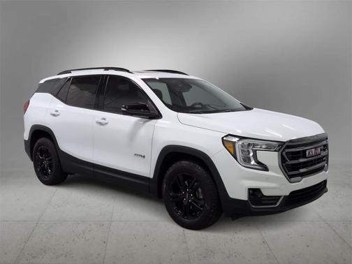2022 GMC Terrain AWD AT4