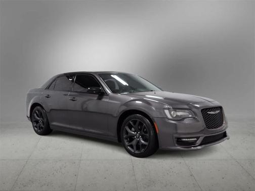 2022 Chrysler 300 S