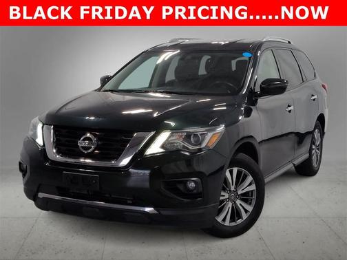 2019 Nissan Pathfinder SV