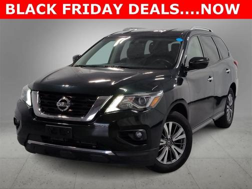 2019 Nissan Pathfinder SV