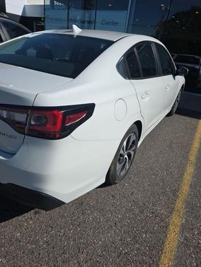 Crystal White Pearl 2022 Subaru Legacy Premium