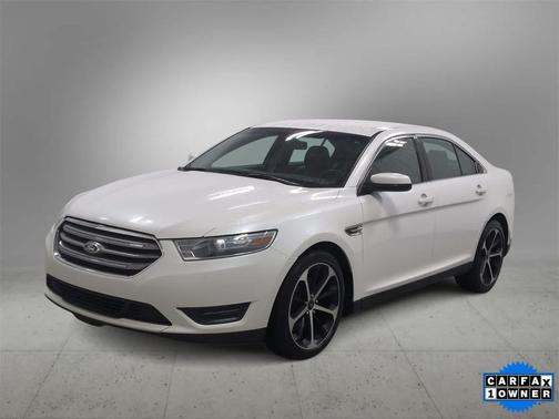 2014 Ford Taurus SEL