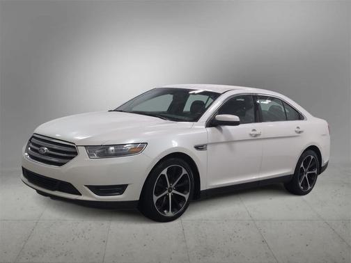 2014 Ford Taurus SEL