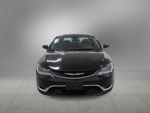 2016 Chrysler 200 C