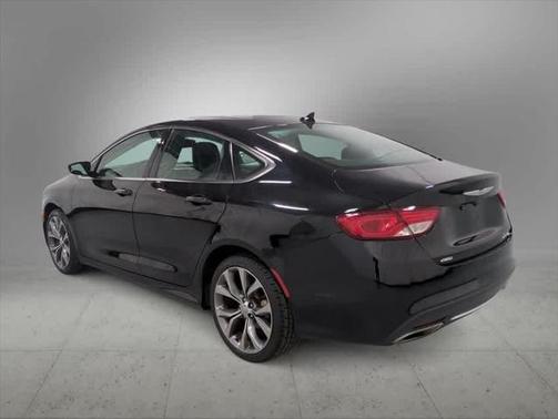 2016 Chrysler 200 C
