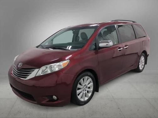 2015 Toyota Sienna XLE