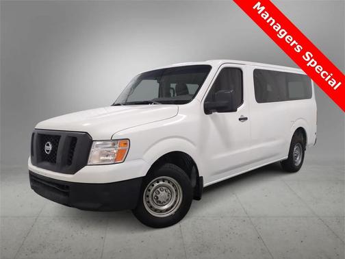 2016 Nissan NV Passenger NV3500 HD S V6