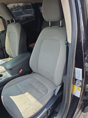 AGATE BLACK METALLIC 2020 Ford Escape SE