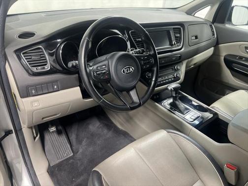 2017 Kia Sedona EX