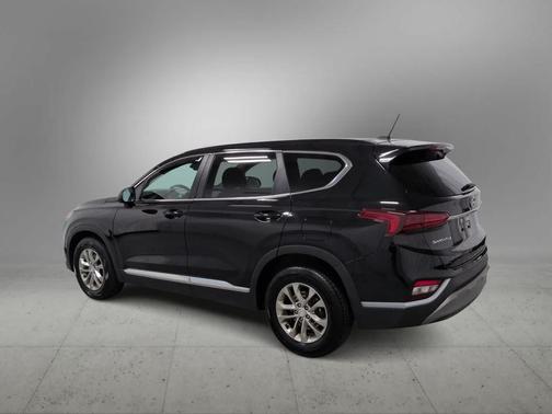 2020 Hyundai SANTA FE SE 2.4