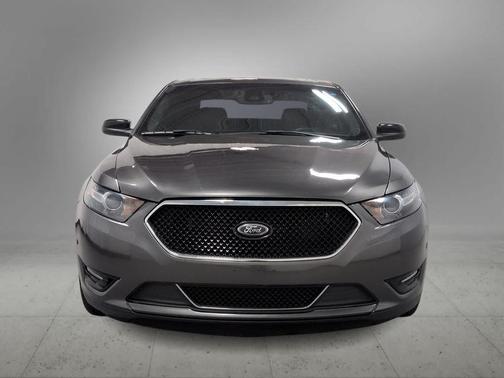 2017 Ford Taurus SHO