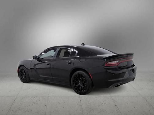 2017 Dodge Charger R/T