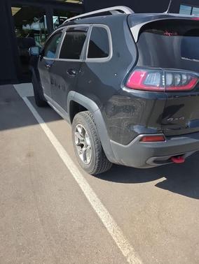 2019 Jeep Cherokee Trailhawk
