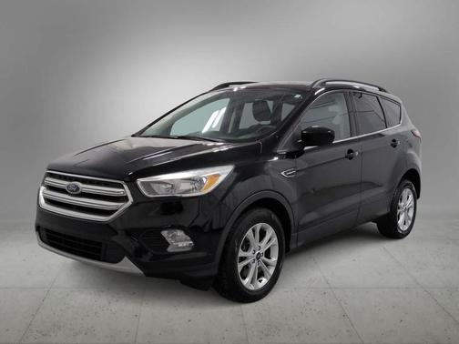 SHADOW BLACK 2018 Ford Escape SE