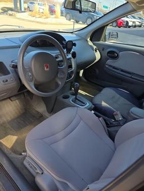 2004 Saturn Ion 2