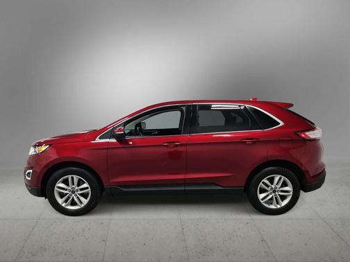RUBY RED METALLIC TINTED CC 2018 Ford Edge SEL