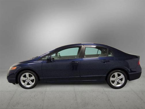 2007 Honda Civic 4dr AT