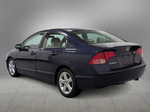 2007 Honda Civic 4dr AT