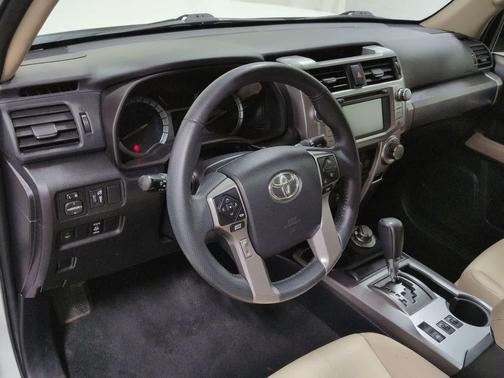 Super White 2015 Toyota 4Runner SR5 Premium