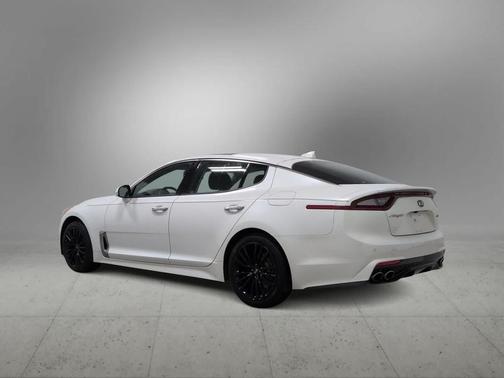 2019 Kia Stinger Premium