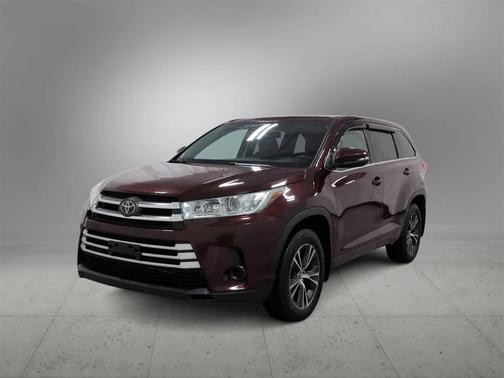 2018 Toyota Highlander LE