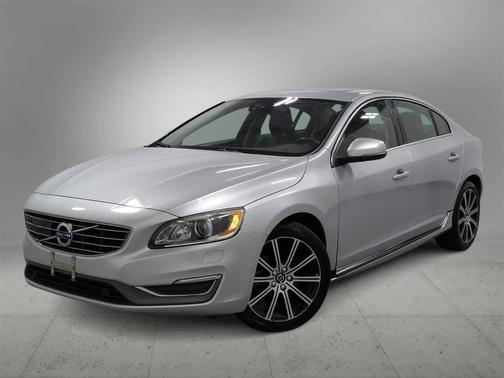 2017 Volvo S60 Inscription T5 Platinum