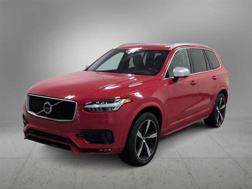 2019 Volvo XC90 T6 R-Design